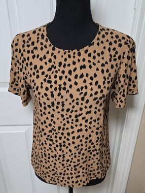 Forever 21 Tan and Black Top Size S